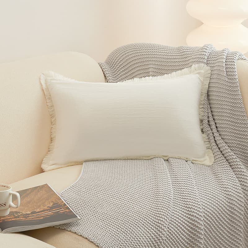 Housse de Coussin en Coton Lavé à Franges (30 x 50 cm, blanc)